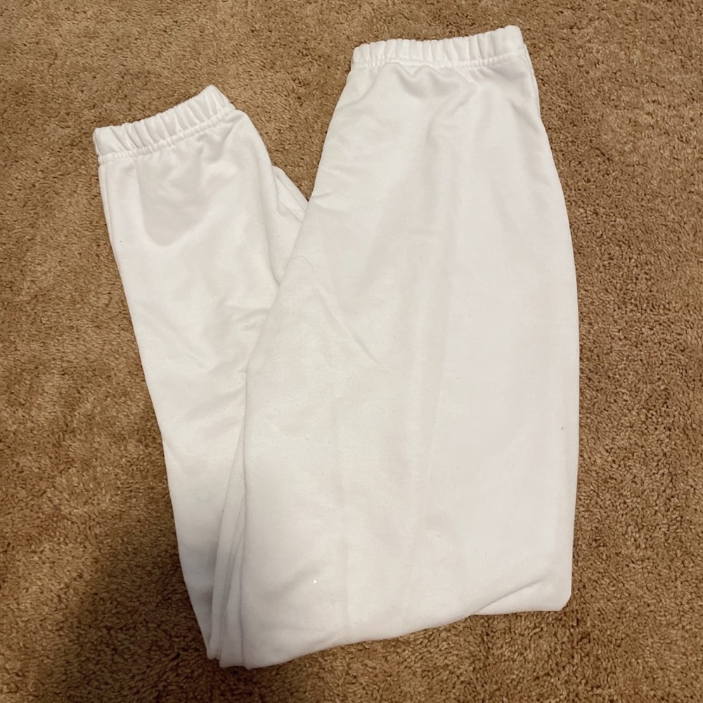 Pretty Little Thing White Sweatpants Joggers